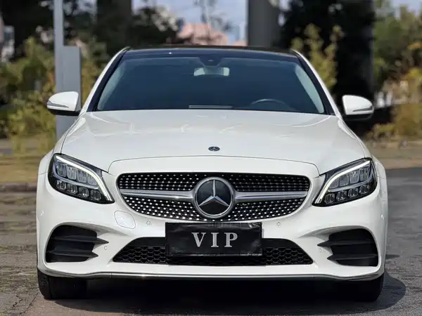 Mercedes-Benz C-Class 2020