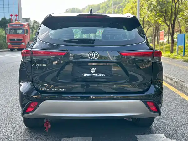 Toyota Highlander 2024