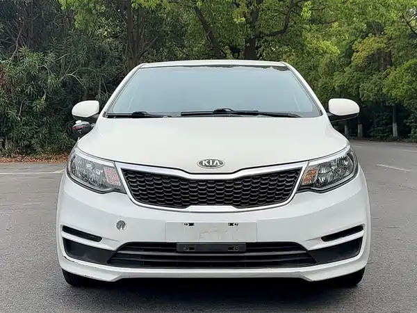 Kia K2 2015