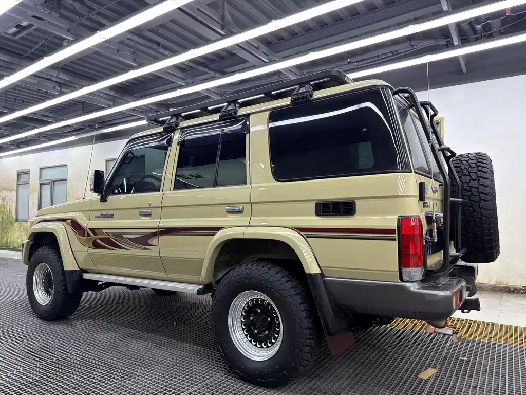 Toyota Land Cruiser 2019 — фото 4