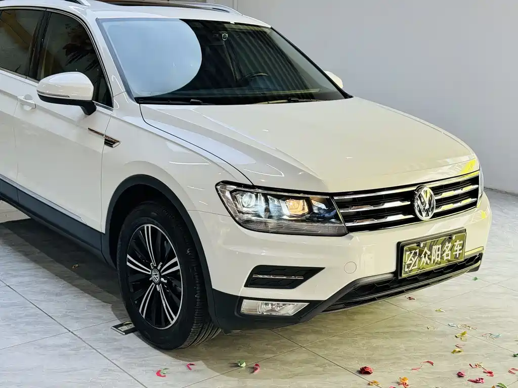 Volkswagen Tiguan L 2019 — фото 5