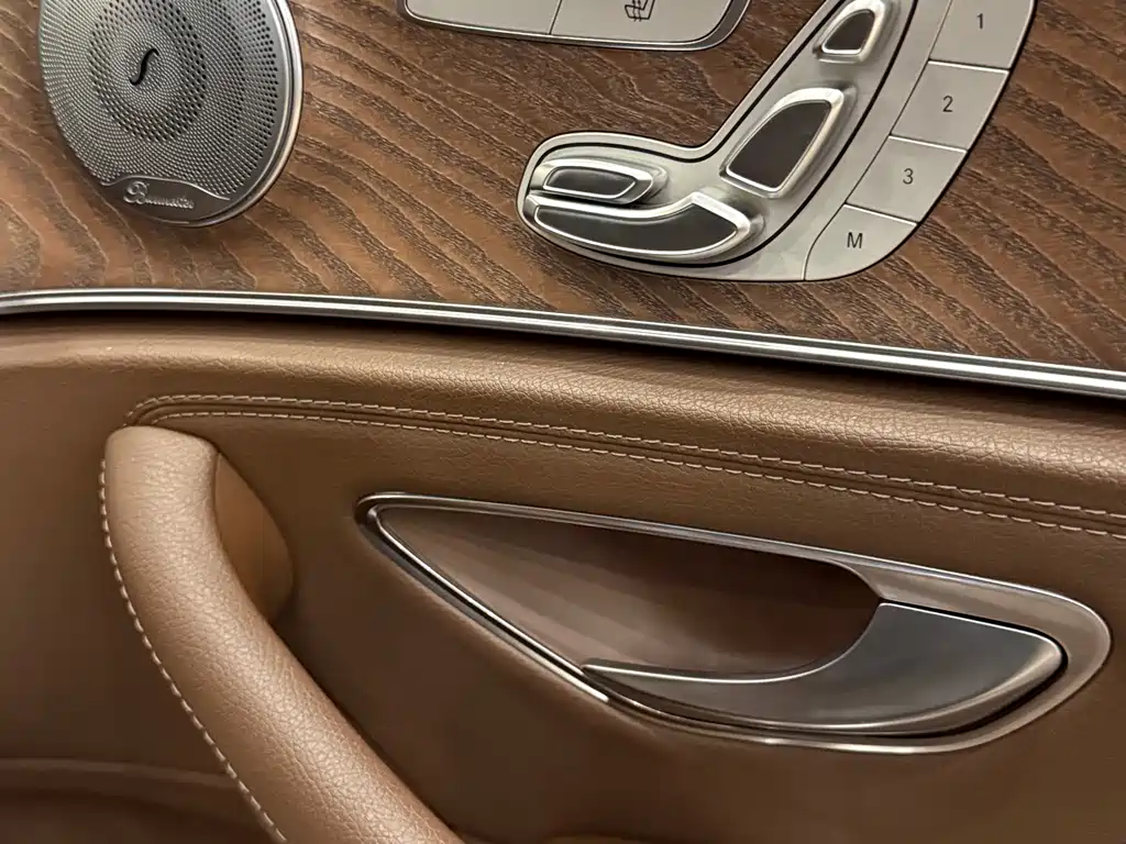 Mercedes-Benz E-Class 2018 — фото 13