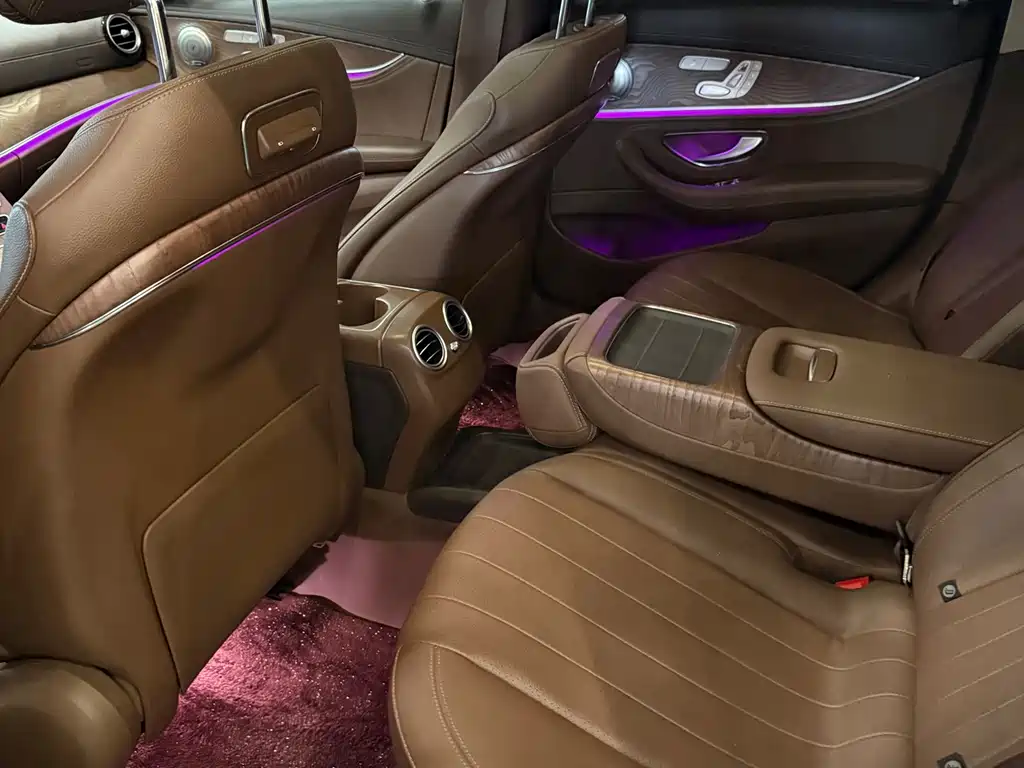 Mercedes-Benz E-Class 2018