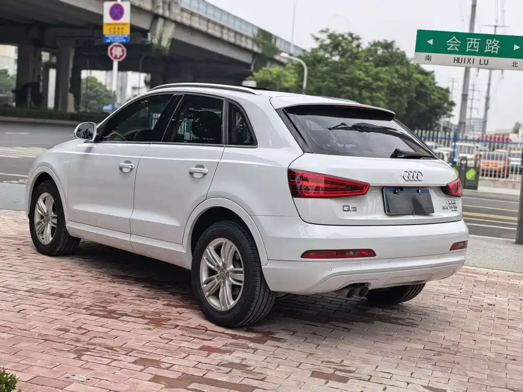 Audi Q3 2016