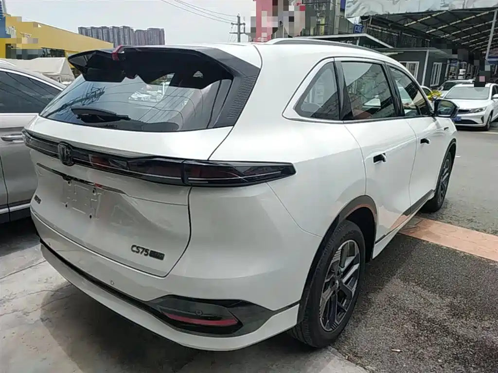 Changan CS75 PLUS 2025 — фото 7