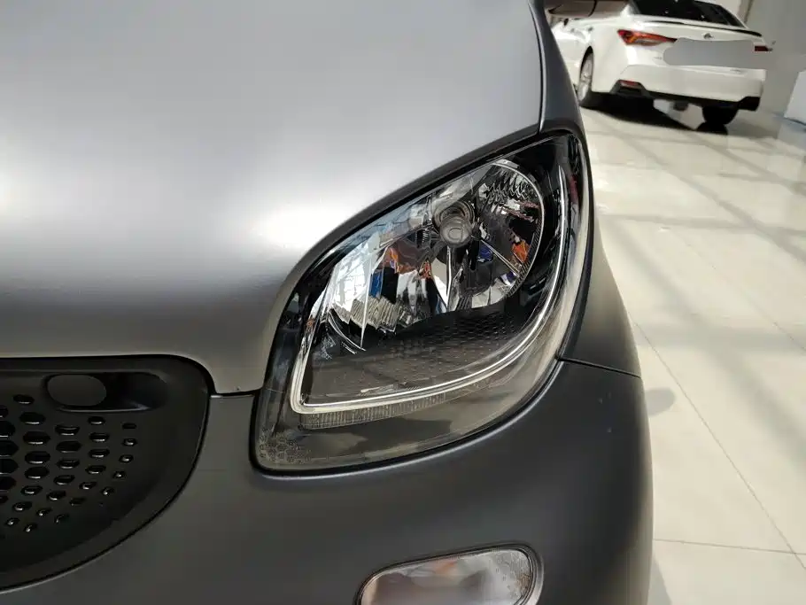 smart fortwo 2018 — фото 5