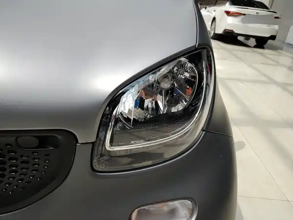 smart fortwo 2018