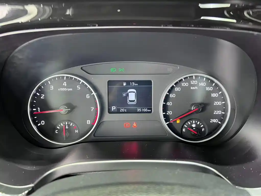 Kia KX3 Proud Running 2023 — фото 12