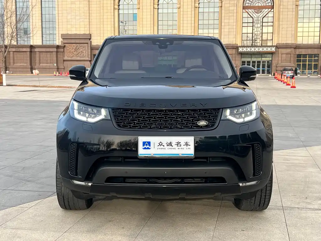 Land Rover Discovery 2017 — фото 2