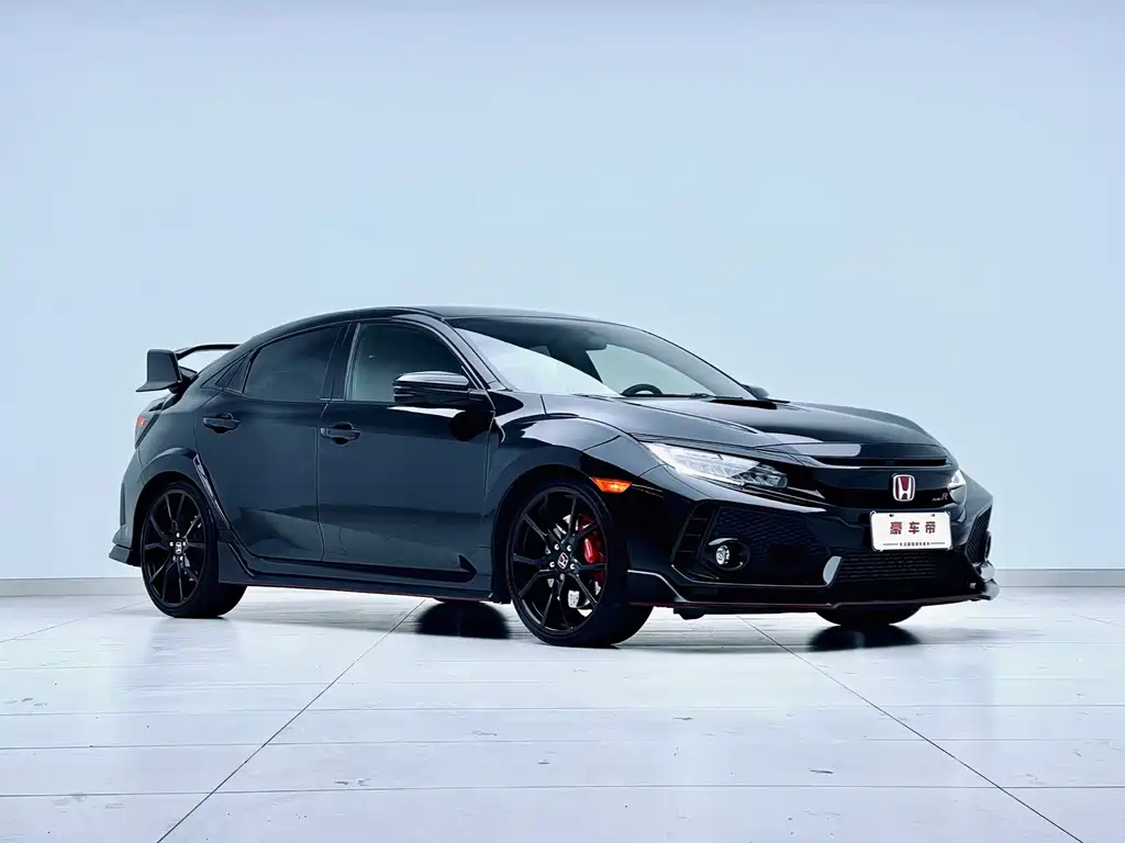Honda Civic 2018 — фото 6