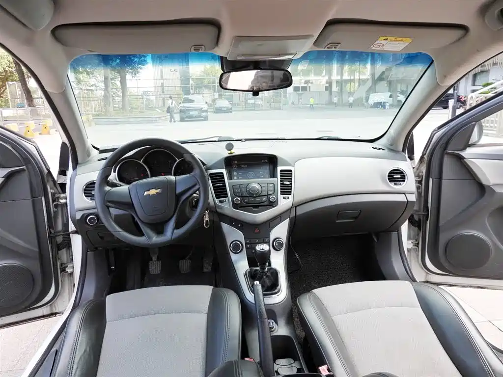 Chevrolet Cruze 2014