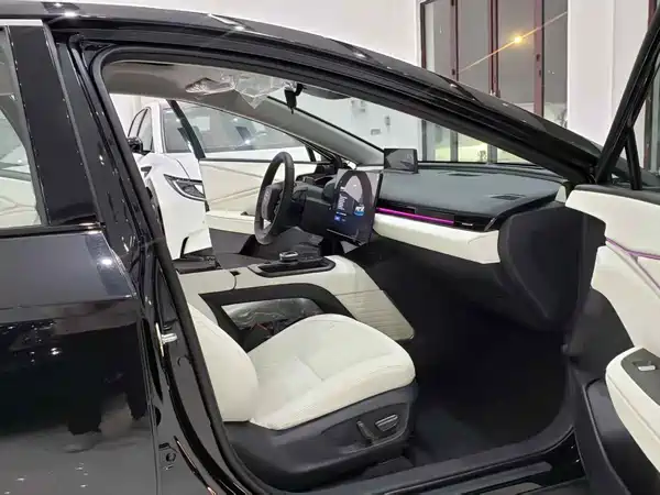 Toyota bZ5 2026