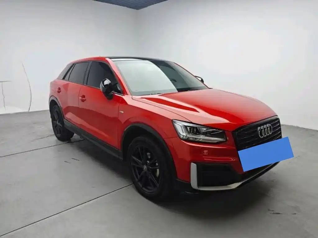 Audi Q2L 2021 — фото 2