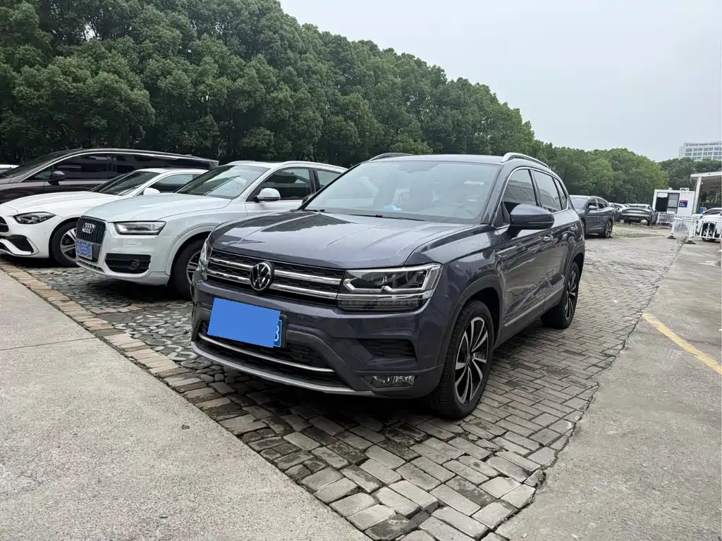 Volkswagen Tharu 2021