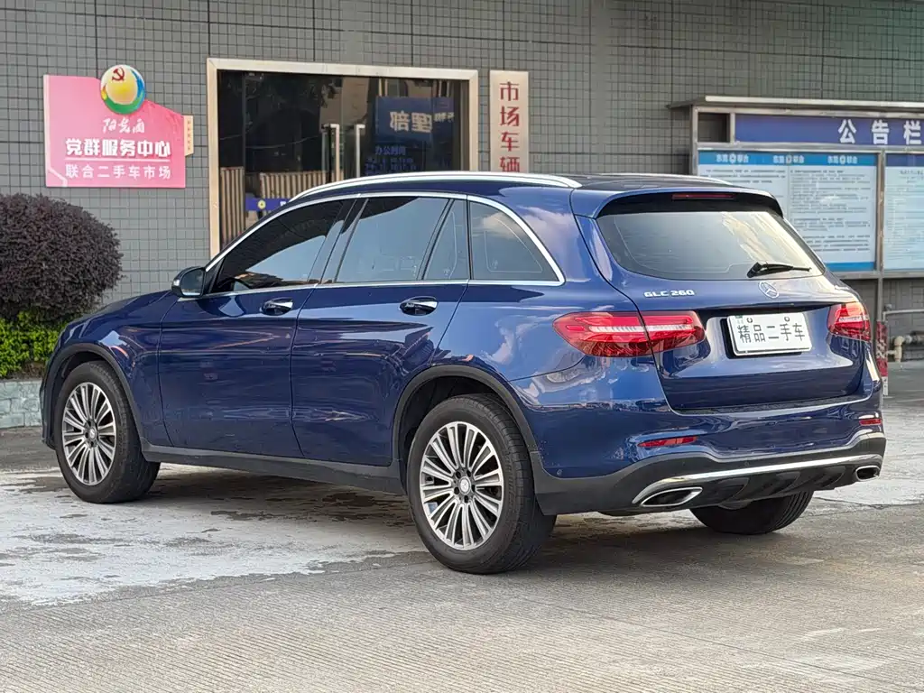 Mercedes-Benz GLC 2016 — фото 12