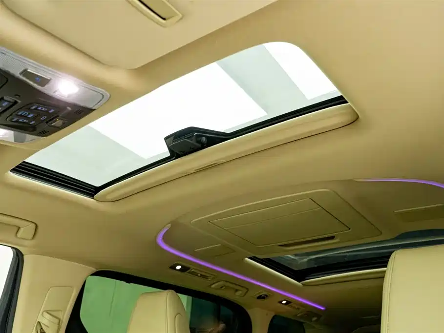 Toyota Vellfire 2021 — фото 27
