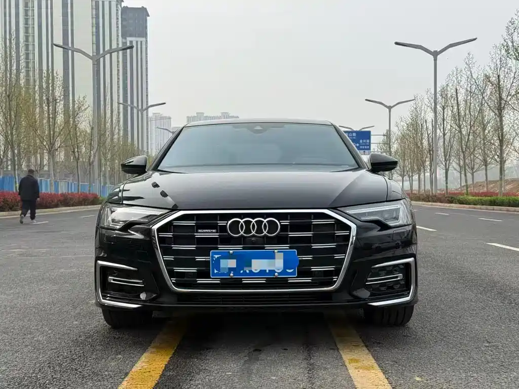 Audi A6L 2025 — фото 2