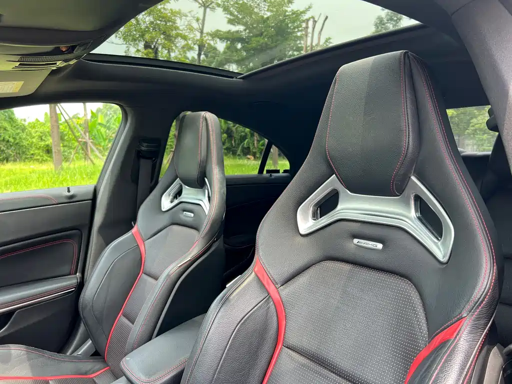 Mercedes-Benz CLA AMG 2019 — фото 13