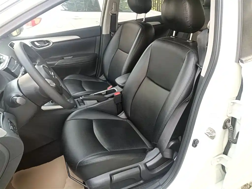 Nissan Sylphy 2019 — фото 15