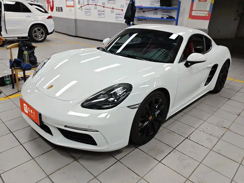 Porsche 718 2018