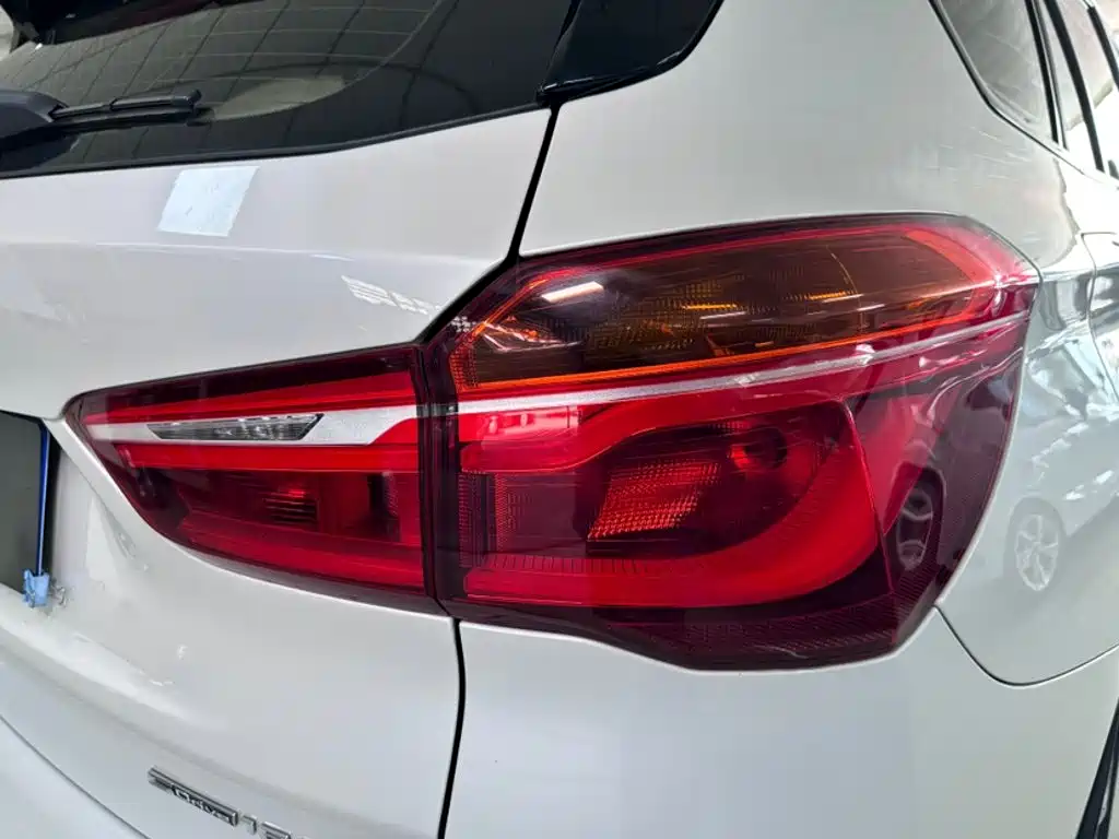 BMW X1 2019 — фото 24