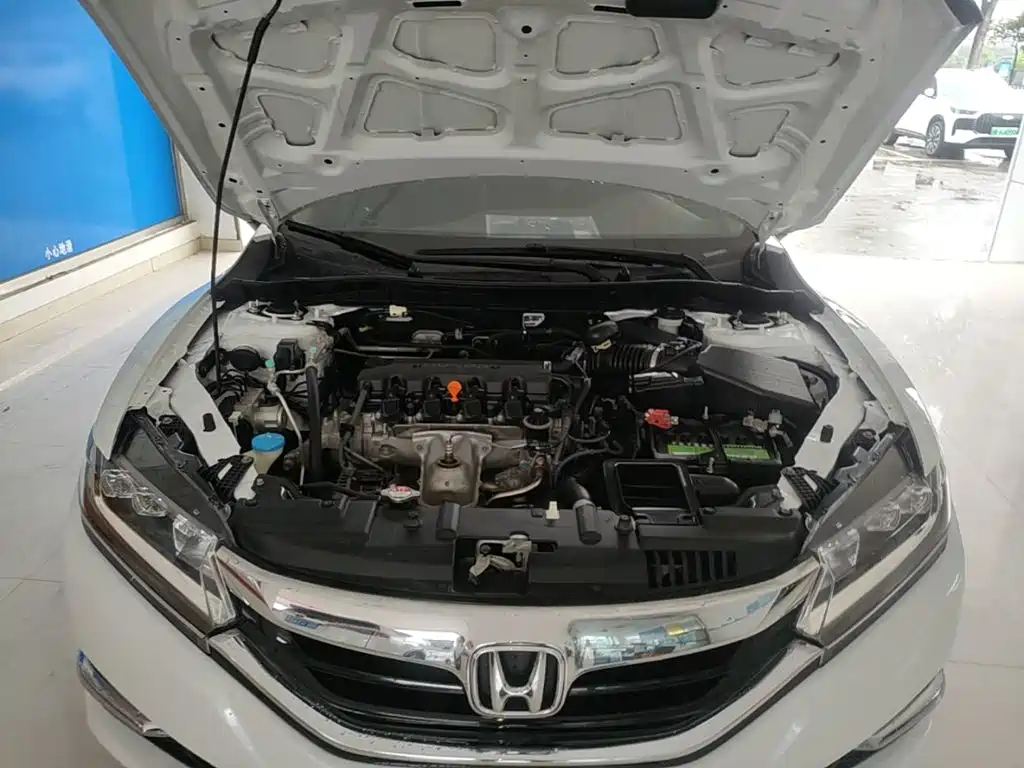 Honda Spirior 2018 — фото 20