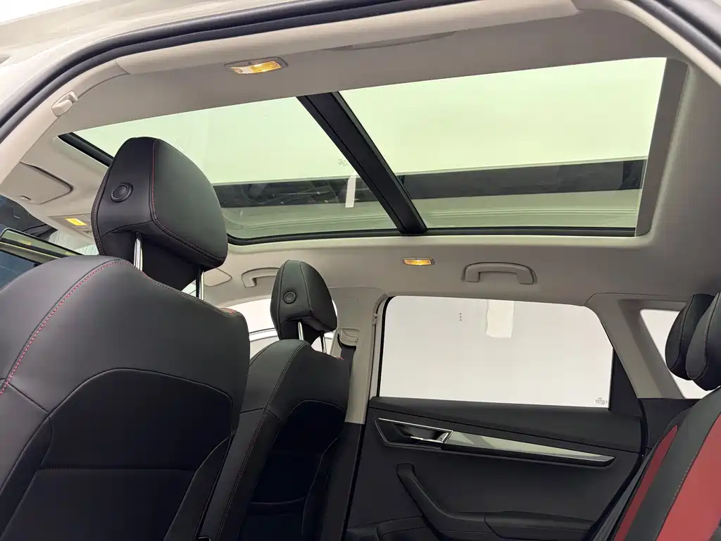 Skoda Korok 2022 — фото 20
