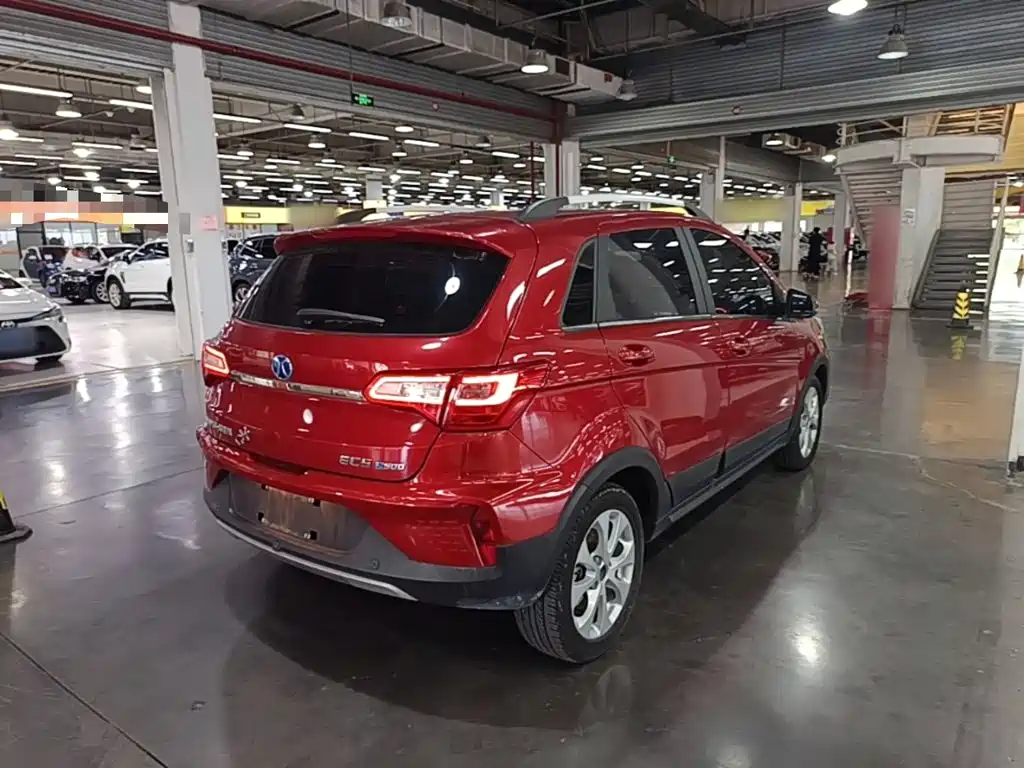 BAIC New Energy EC5 2019 — фото 7