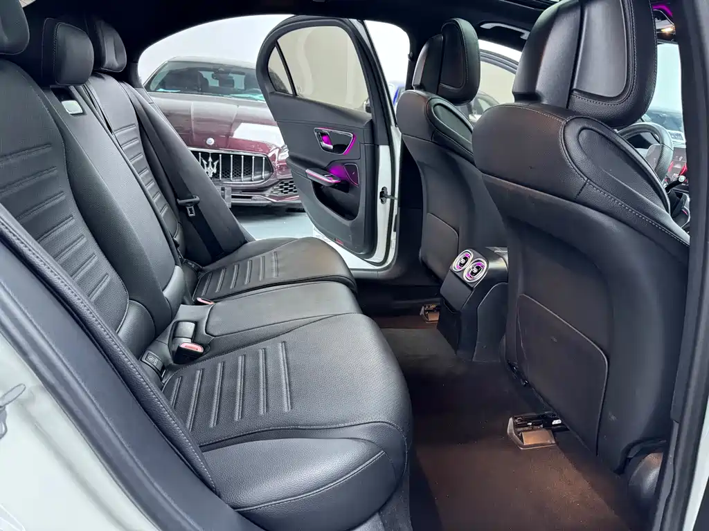 Mercedes-Benz C-Class 2021 — фото 13
