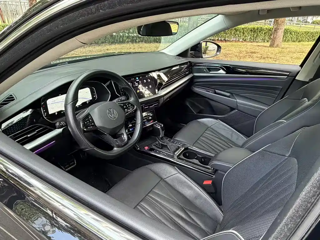 Volkswagen Passat 2023 — фото 10