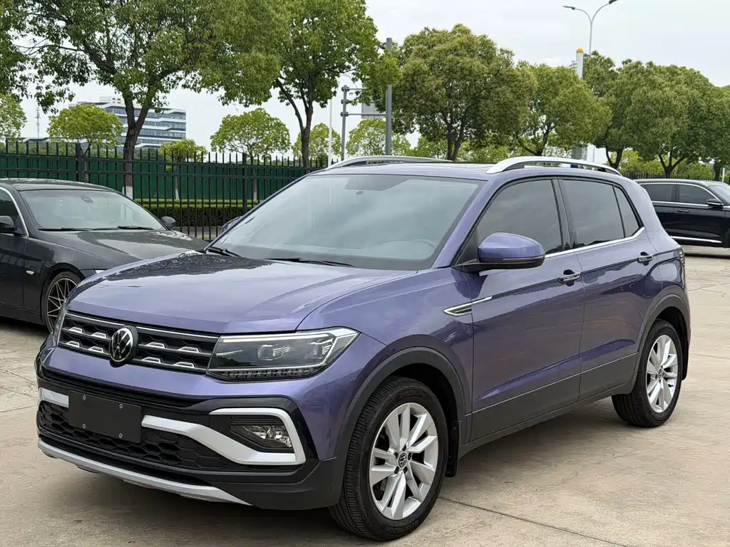 Volkswagen T-Cross 2021 — фото 2