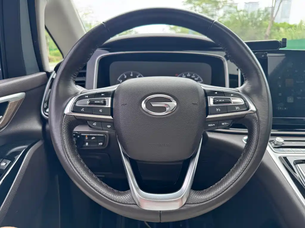 GAC Trumpchi M8 2022 — фото 22