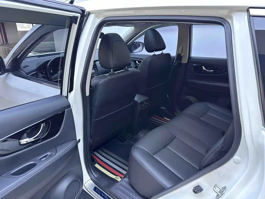 Nissan X-Trail 2022 — фото 15