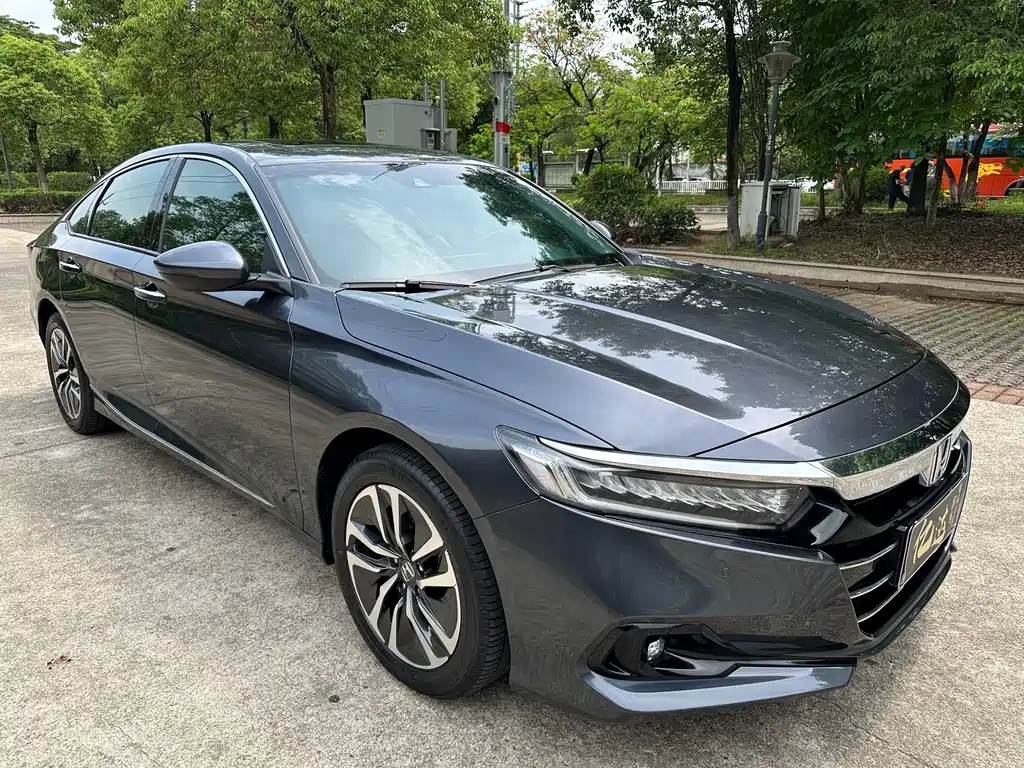 Honda Accord 2022 — фото 11