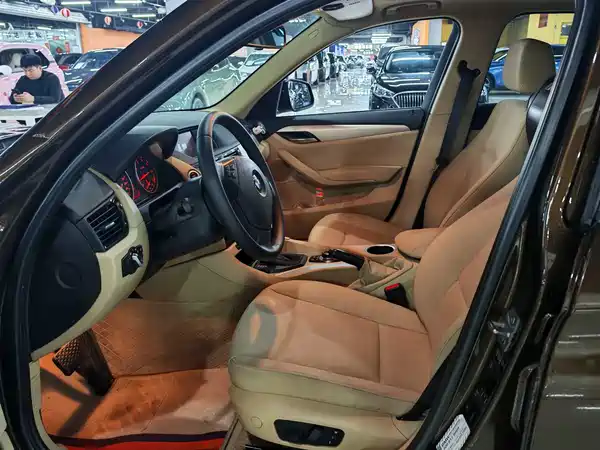 BMW X1 2013