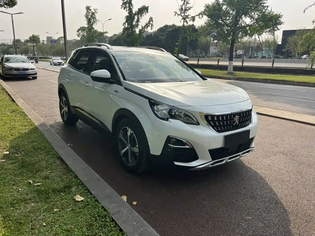 Peugeot 4008 2018 — фото 11