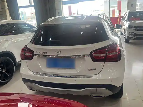 Mercedes-Benz GLA 2019