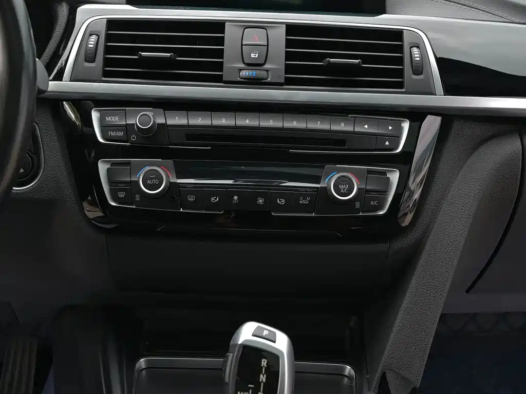 BMW 3 Series GT 2021 — фото 10