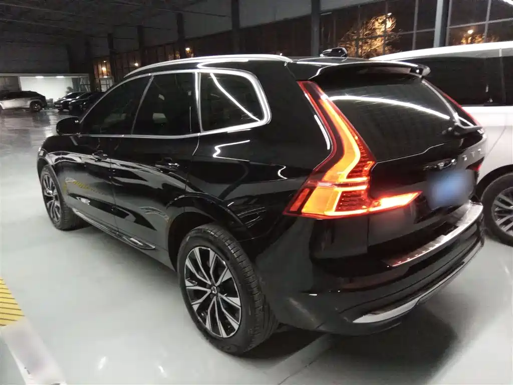 Volvo XC60 2024 — фото 4