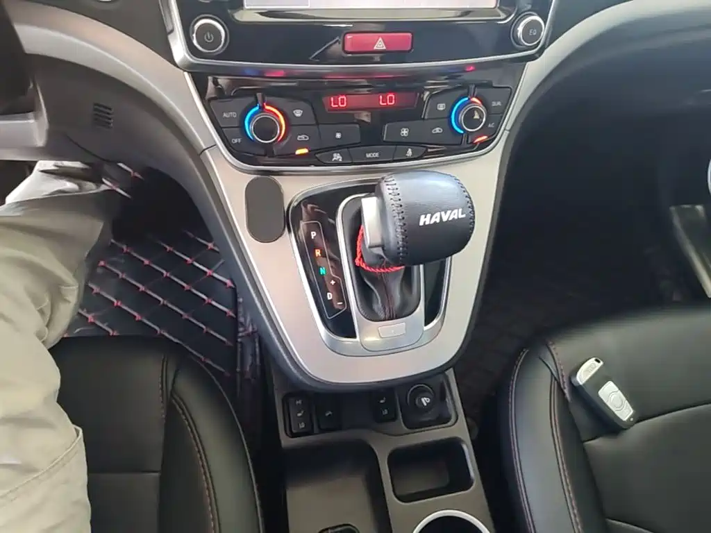 Haval H6 2017 — фото 14