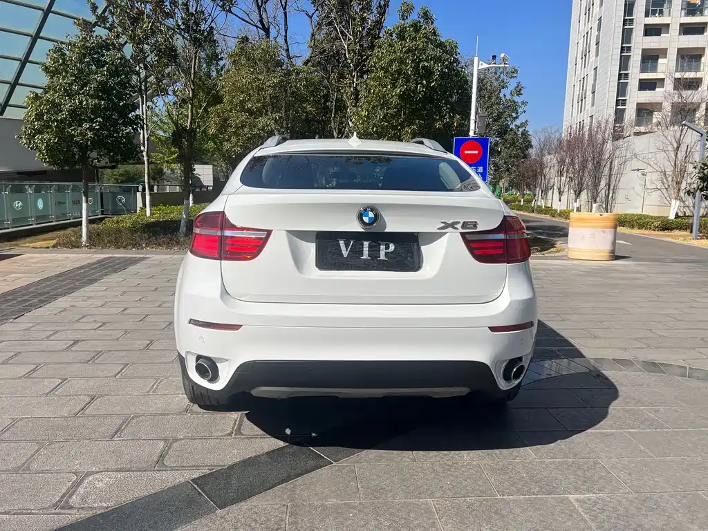 BMW X6 2014 — фото 14