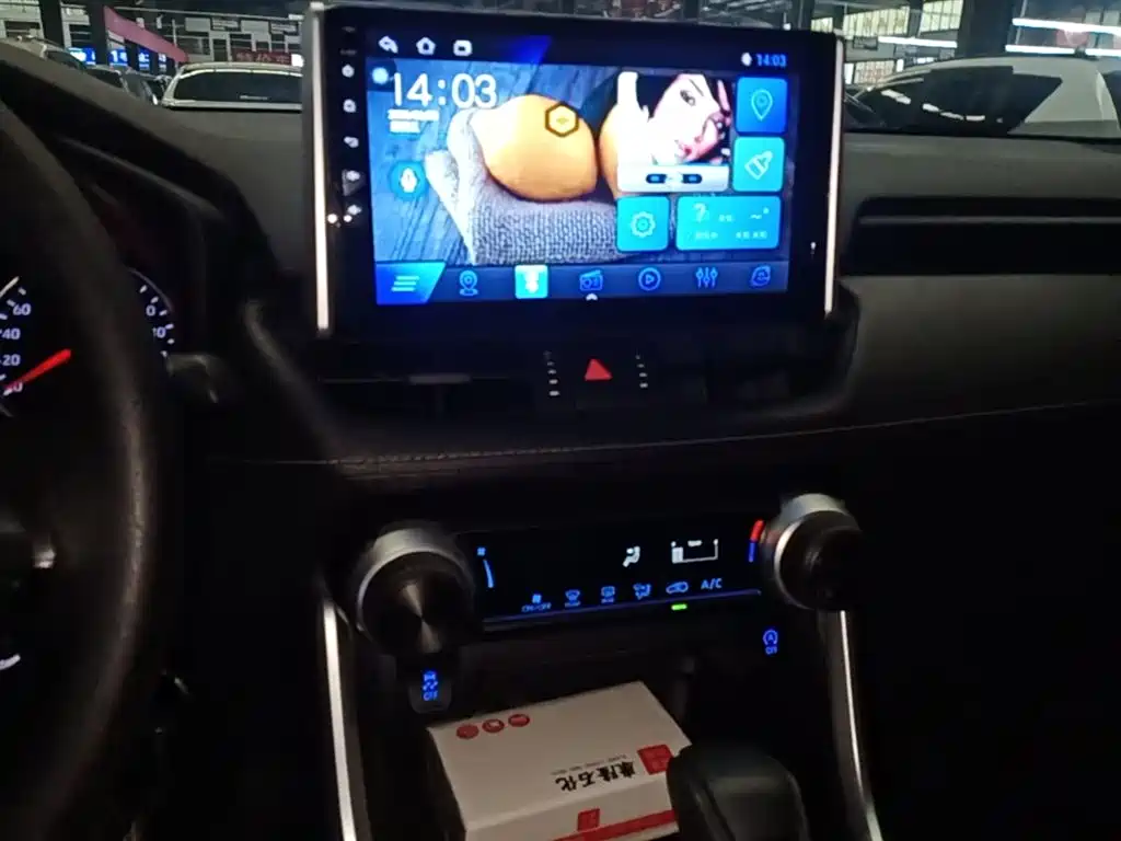 Toyota Wildlander 2021 — фото 13