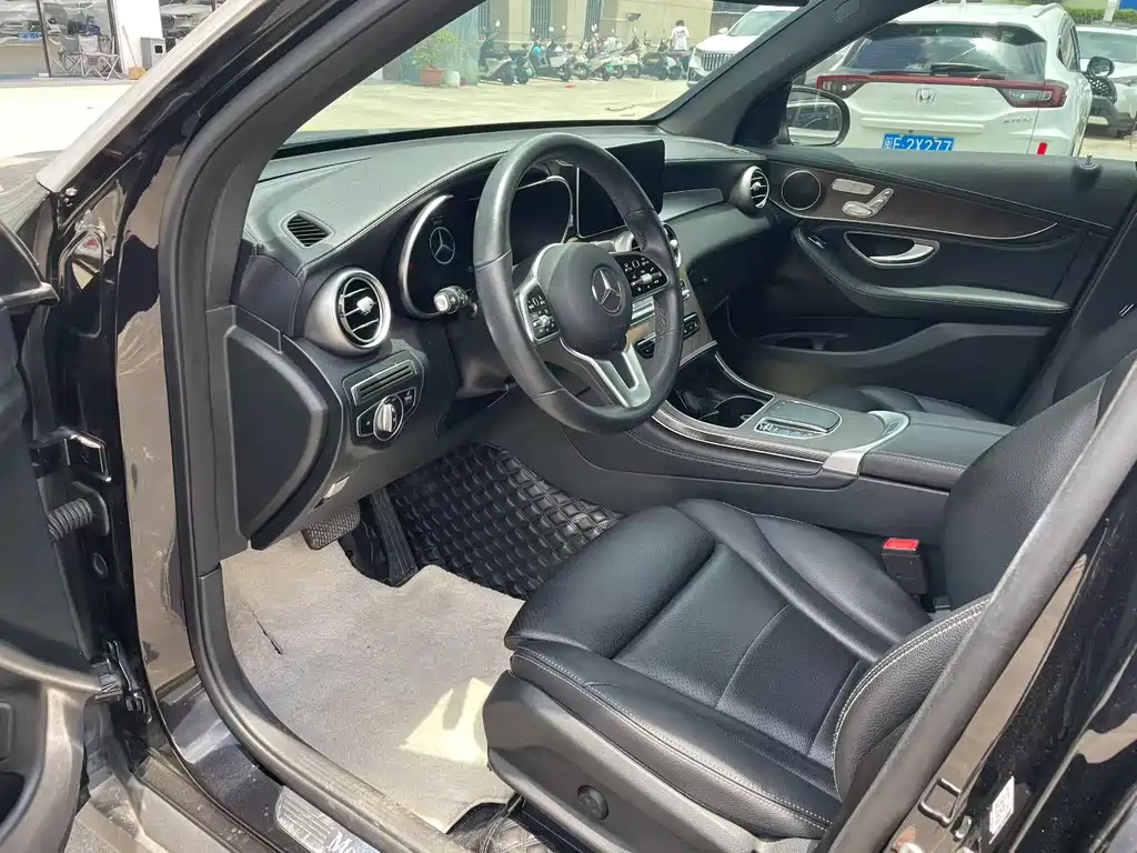 Mercedes-Benz GLC 2019