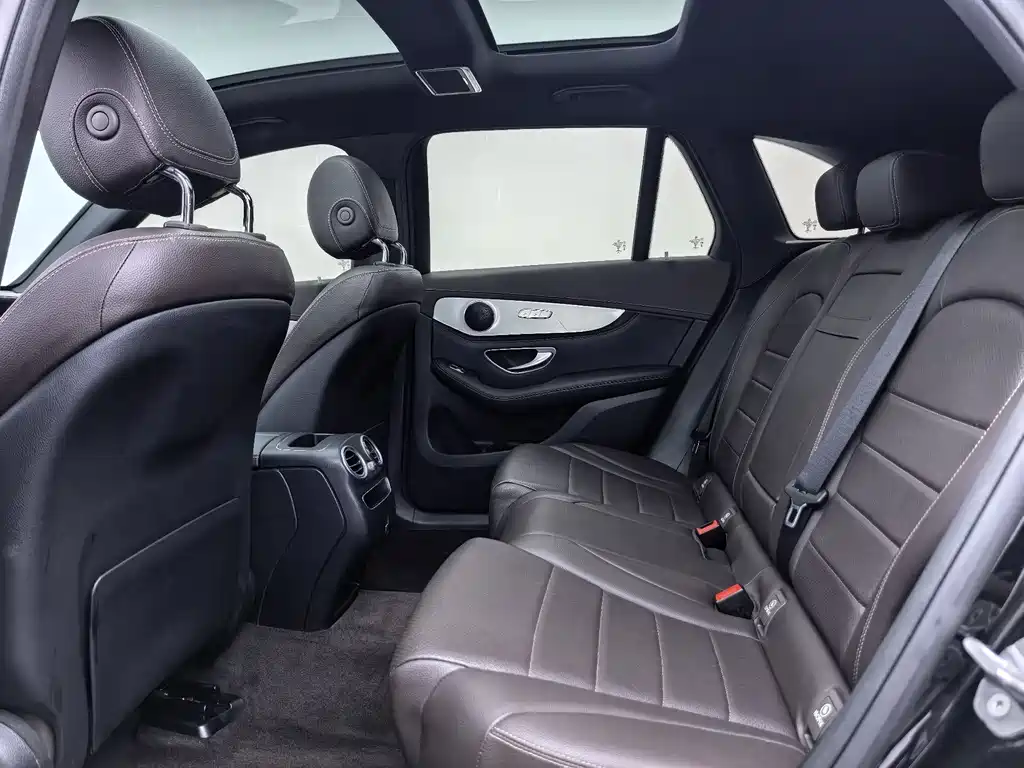 Mercedes-Benz GLC 2020 — фото 20