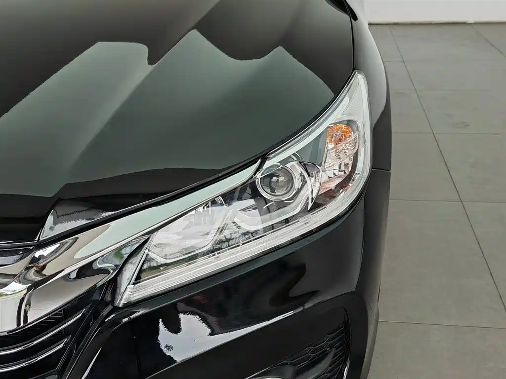 Honda Accord 2016 — фото 7