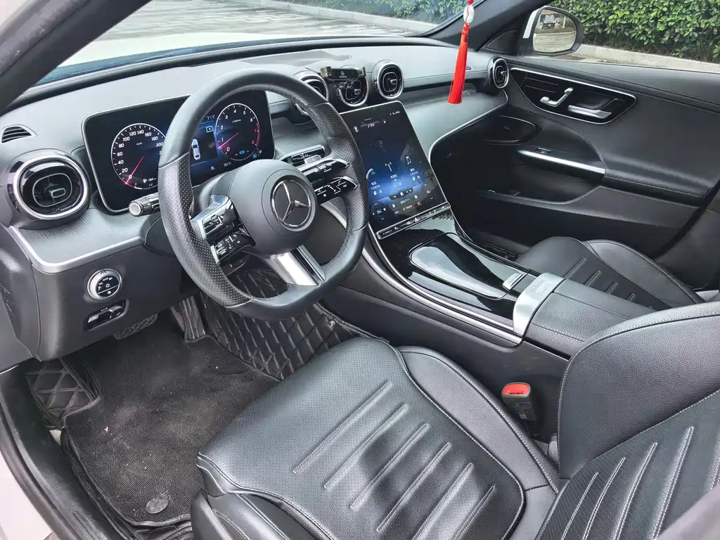 Mercedes-Benz C-Class 2022 — фото 9