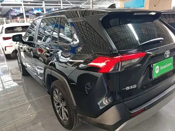 Toyota RAV4 2023
