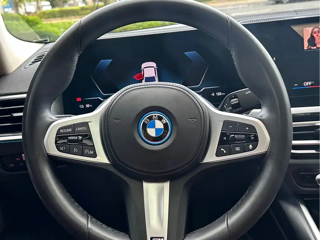 BMW i3 2022 — фото 13