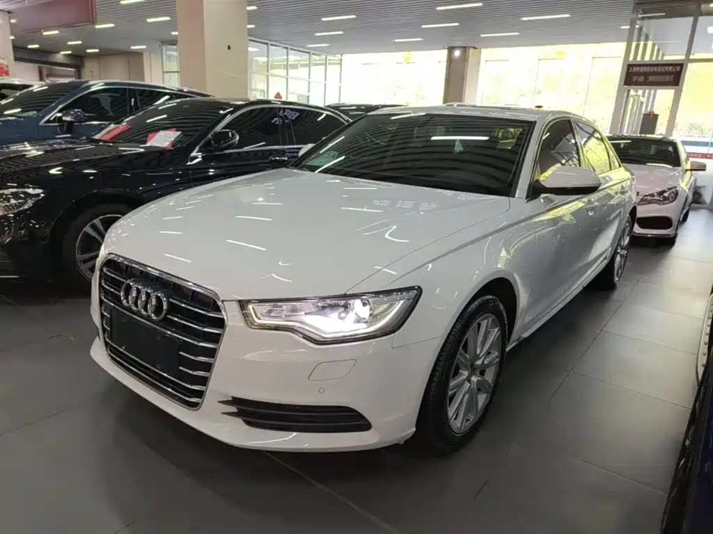 Audi A6L 2016 — фото 1