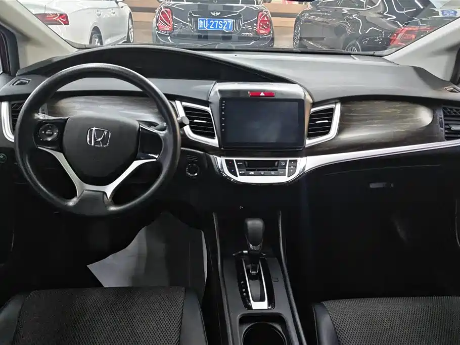 Honda Jade 2019 — фото 12